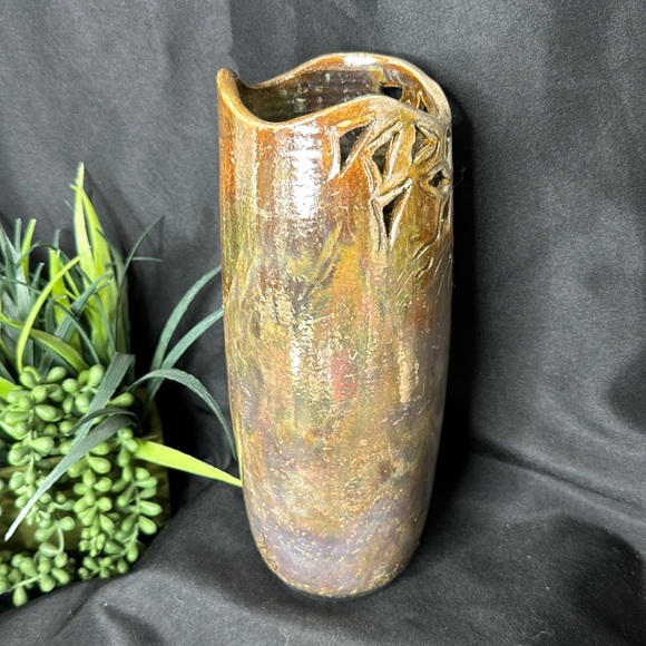 Stamped ROYCROFT RENAISSANCE Raku pottery vase - Picture 4 of 13